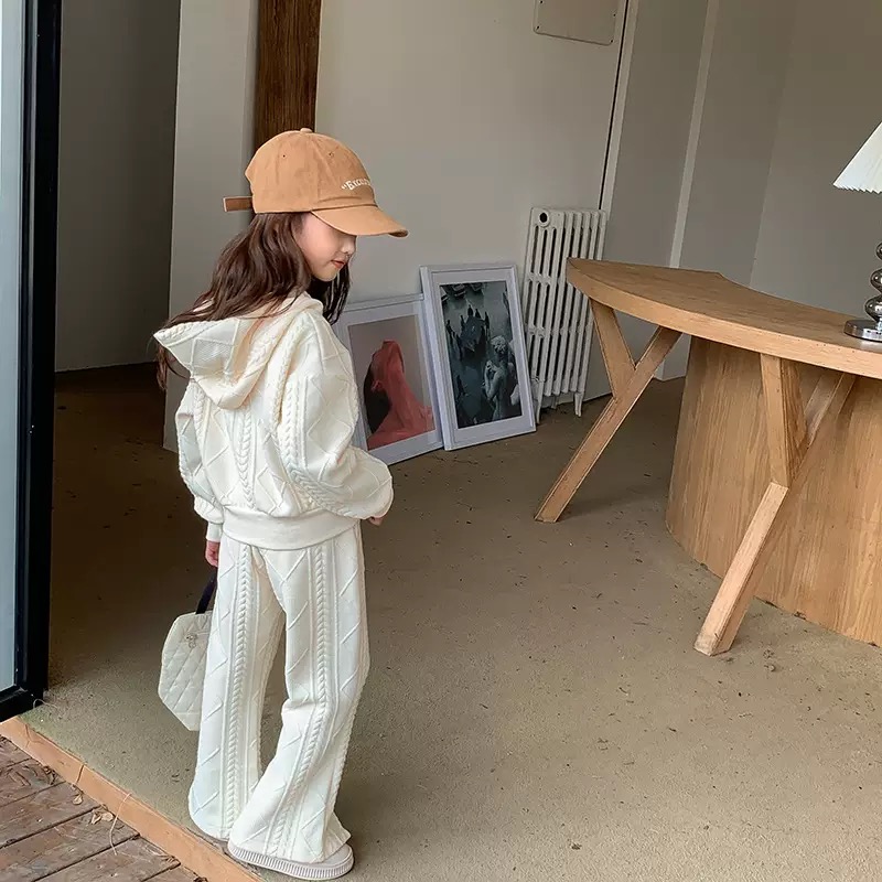 麻花捲壓紋套裝