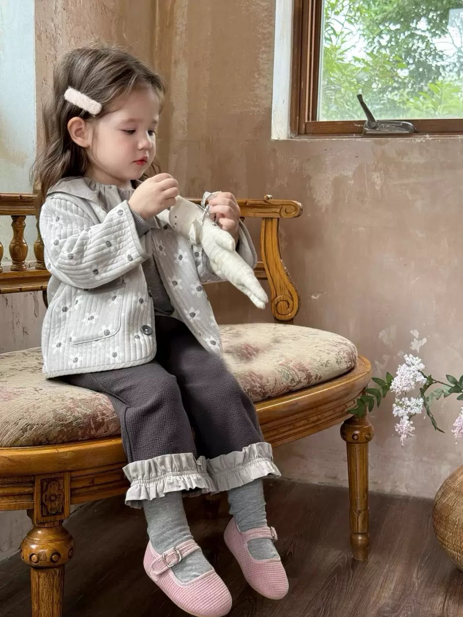 小白花鋪棉外套