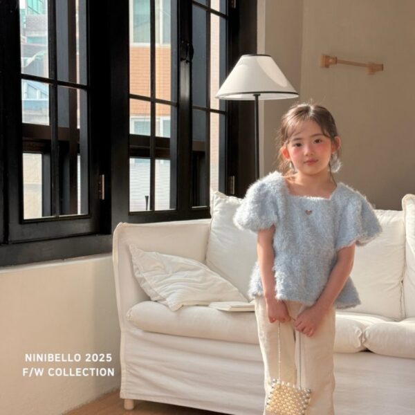 ImageDrain-20251023T120455.427Z 毛絨綁帶愛心上衣