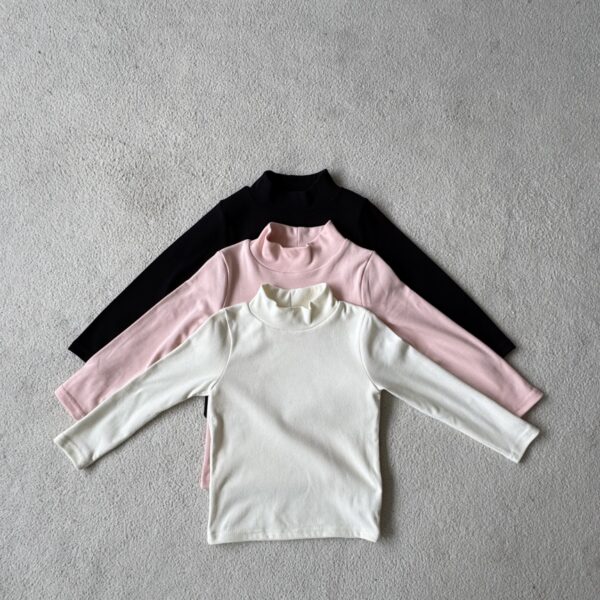 素面高領內搭上衣