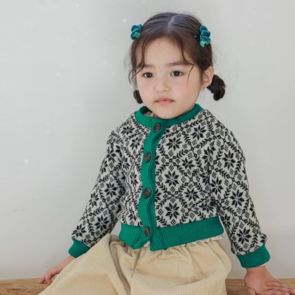 DM_20251110204932_002 典雅復古花紋外套