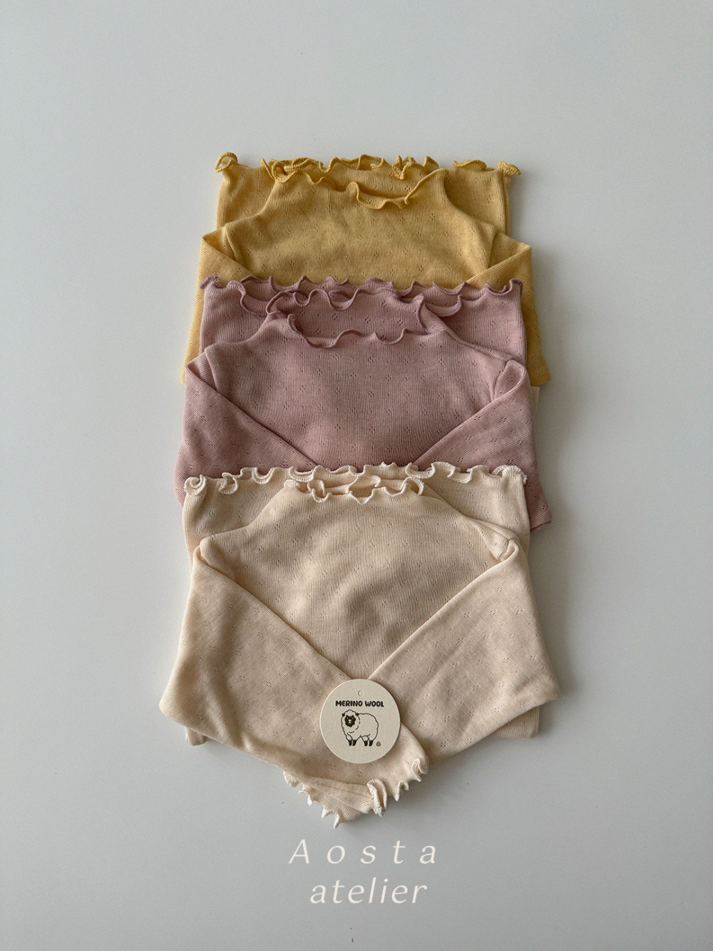 溫柔捲邊內搭上衣