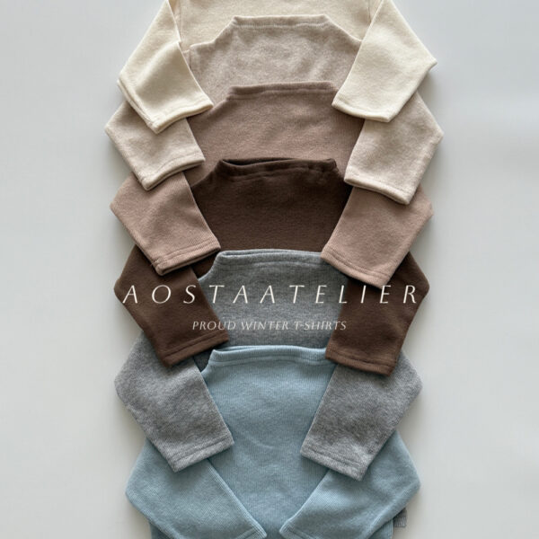 舒適素面高領上衣