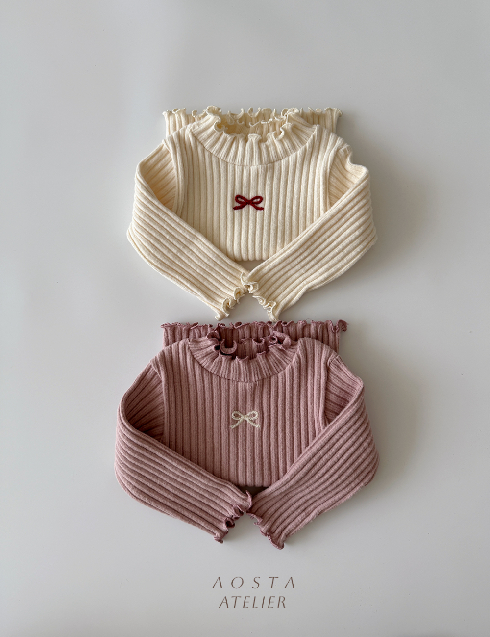 高領蝴蝶結上衣