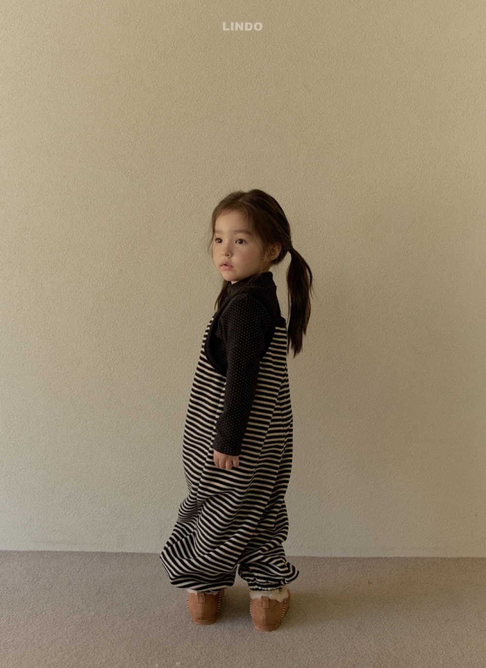 低調點點高領上衣