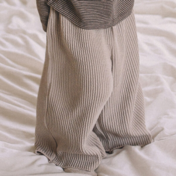 ImageDrain-20251218T062409.229Z 直紋絨面寬褲