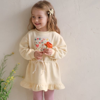 甜美愛心綁帶洋裝