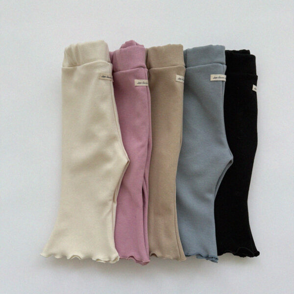 ImageDrain-20260126T045440.348Z AOSTA經典款喇叭褲