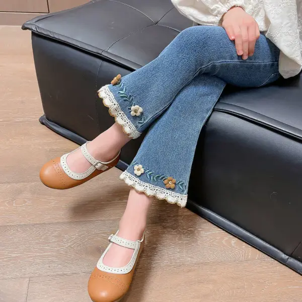 IMG_8950 刺繡小花牛仔喇叭褲