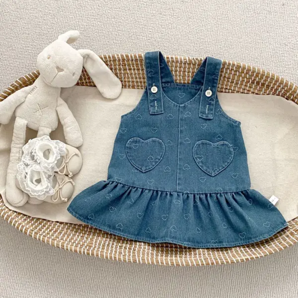 IMG_8961 牛仔愛心吊帶裙