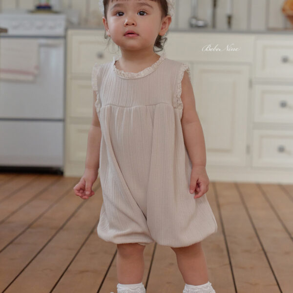 IMG_9221 蕾絲抓皺包屁衣