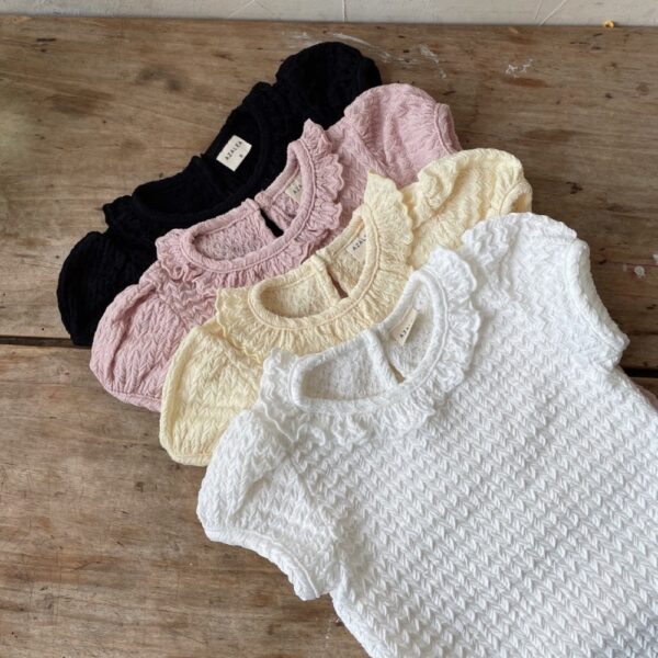 ImageDrain-20260326T062222.145Z 氣質壓紋短袖上衣