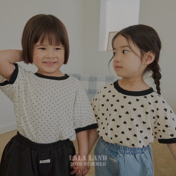 ImageDrain-20260406T144812.862Z 經典黑白圓領短袖