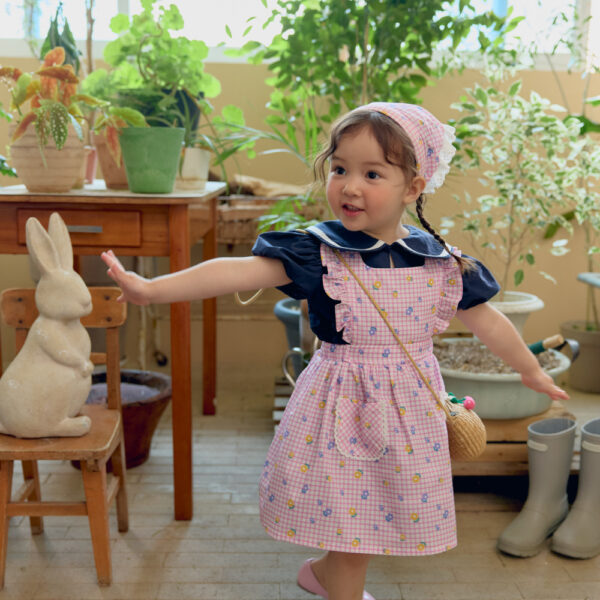 ImageDrain-20260422T151443.748Z 鄉村小花格紋吊帶裙